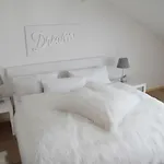 Haus Sonnenschein Apartamento Lam
