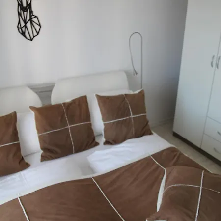Haus Sonnenschein Apartamento *