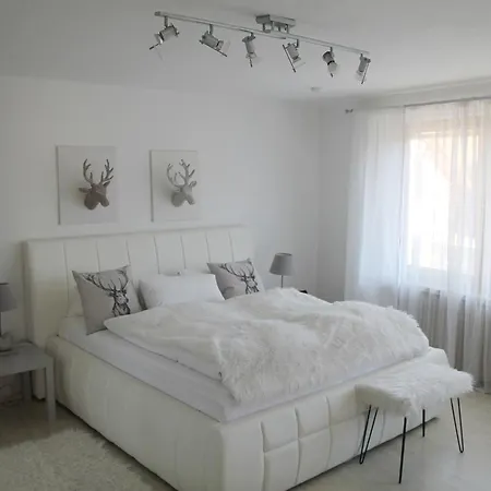 Haus Sonnenschein Apartamento Lam